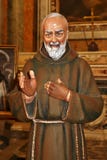 Napoli - San Pio nella Chiesa di San Ferdinando